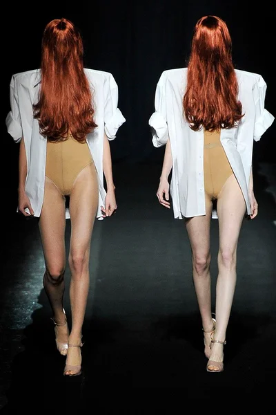 Look 29